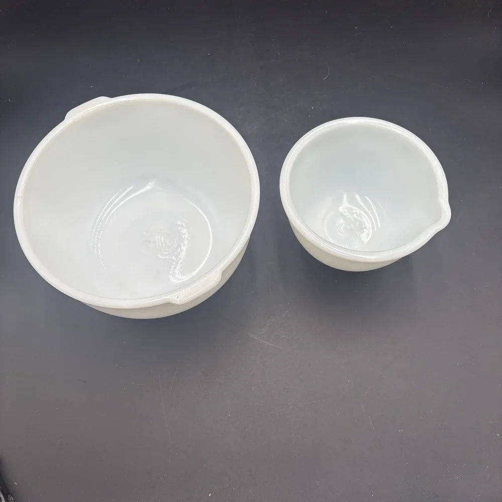 2 Glasbake Sunbeam Mixer Bowls White 19CJ/20CJ White Milk Glass Vintage Kitchen